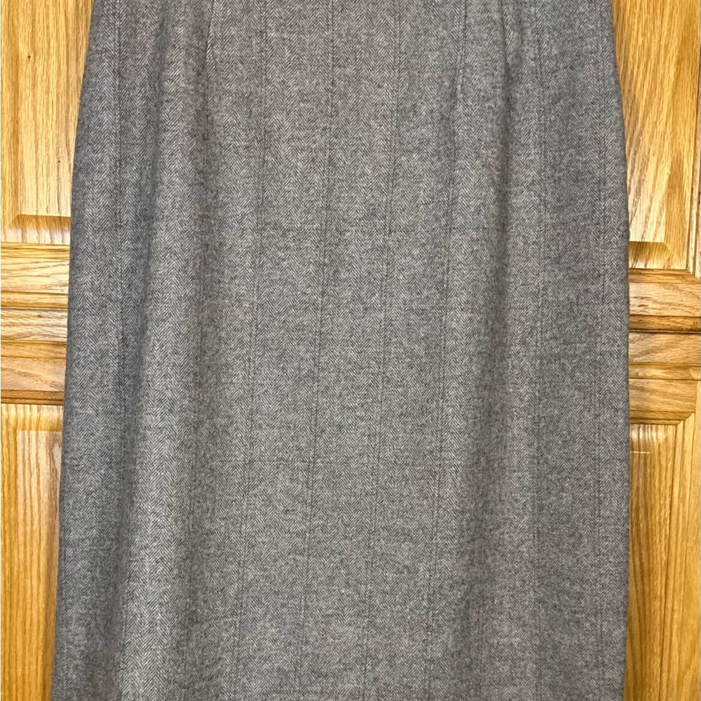 Briggs 100% Gray Women's Skirt size 16 office church